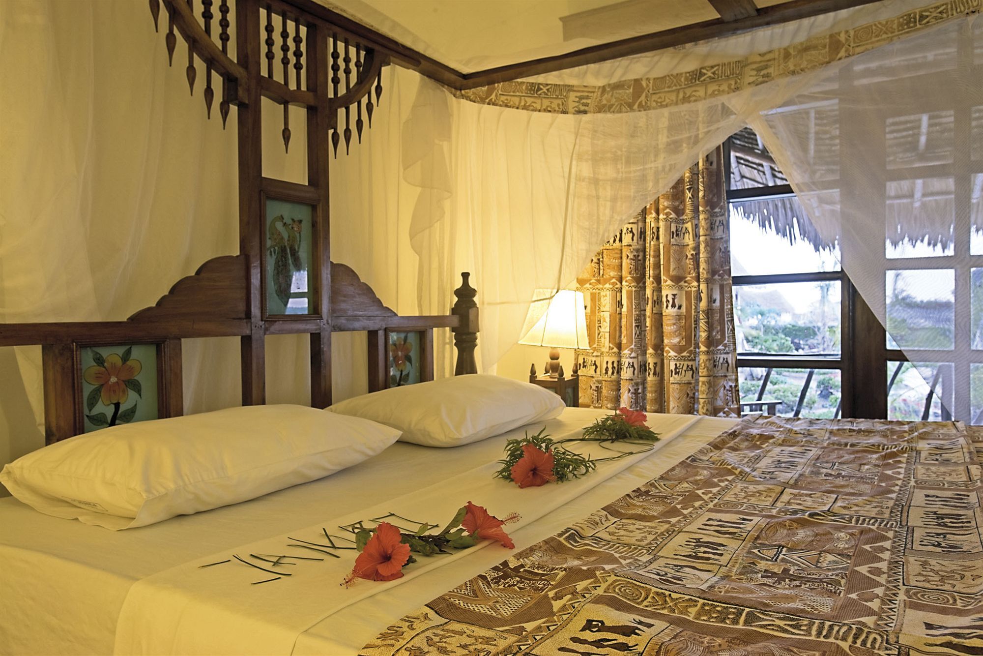 Jacaranda Beach Resort วาตามู ภายนอก รูปภาพ